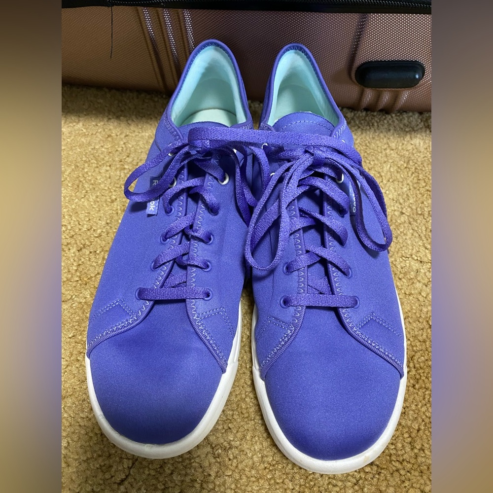 Reebok women’s purple sneakers size 9.